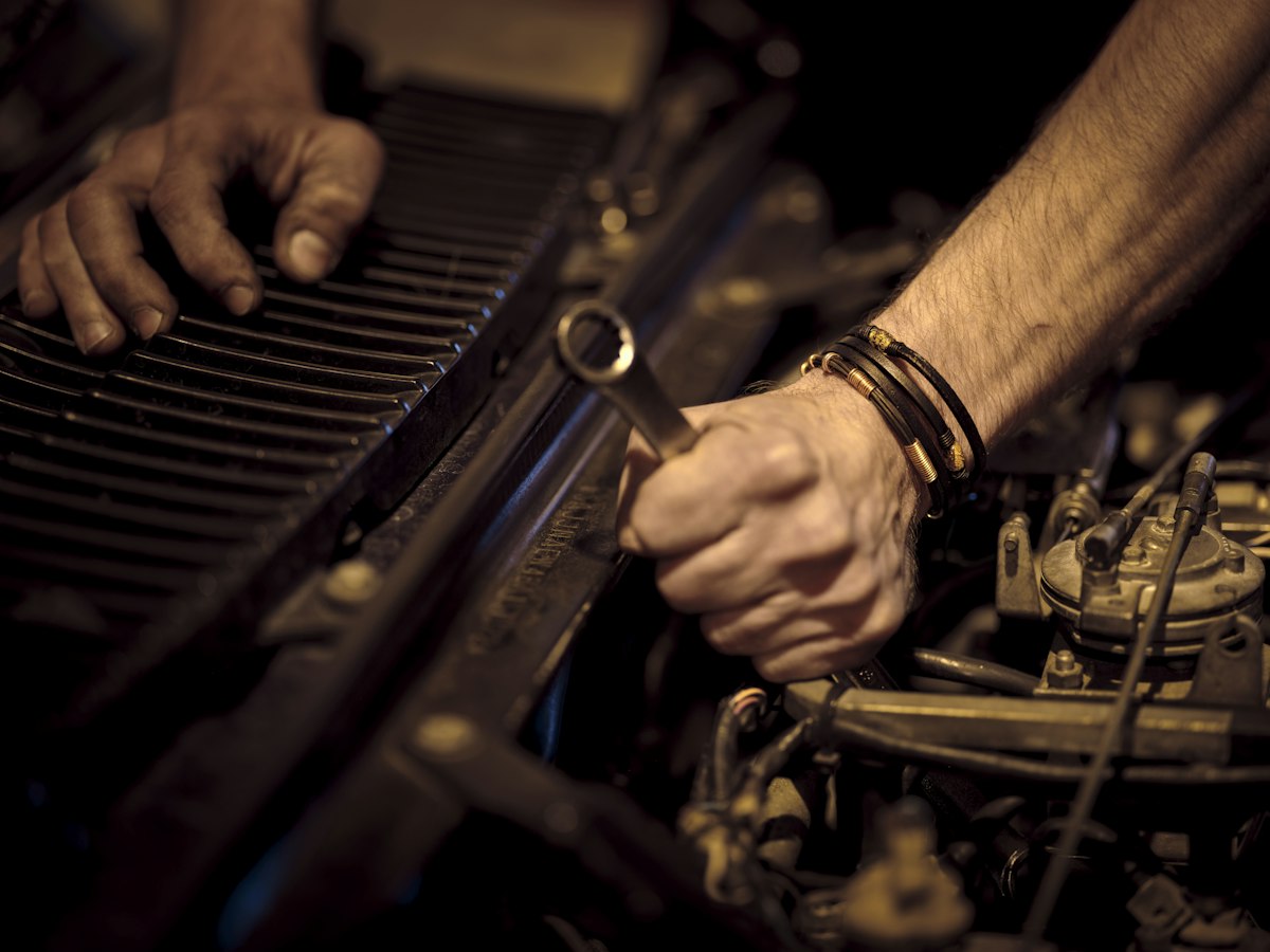 Auto Mechanic